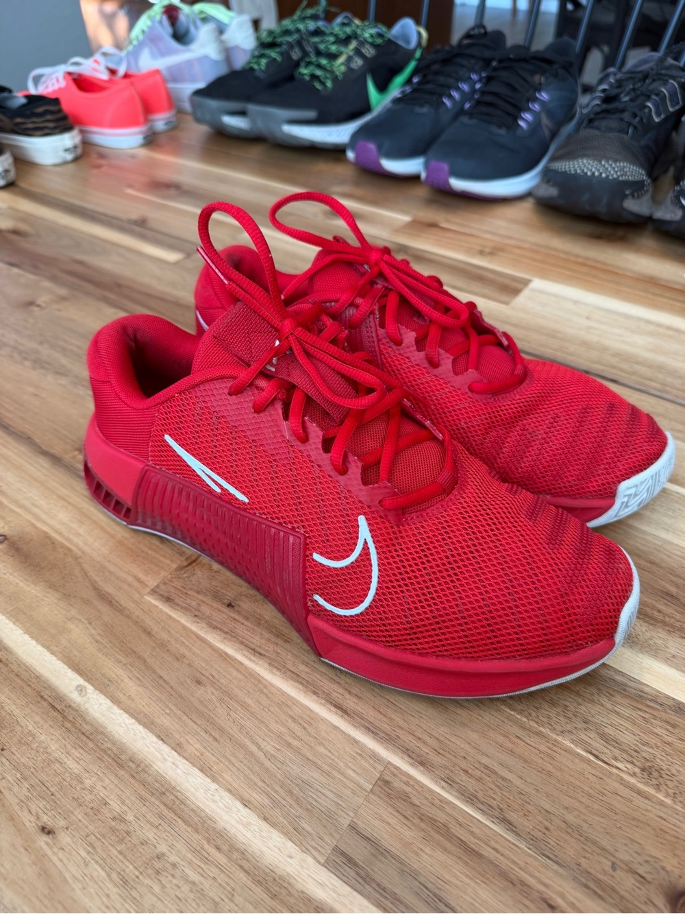 Nike Metcon Men’s Red Training Sneakers with White Swoosh